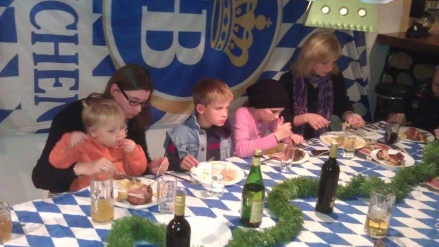 2011 Oktoberfest - IMAG0439