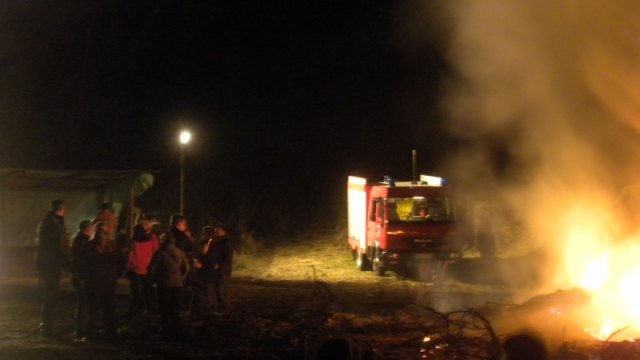 2012-04-07 Osterfeuer Karwitz - DSCN5773