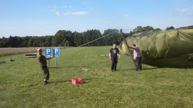 2012-08-01 Sommertreffen Aufbau Helmut - DSCN6094