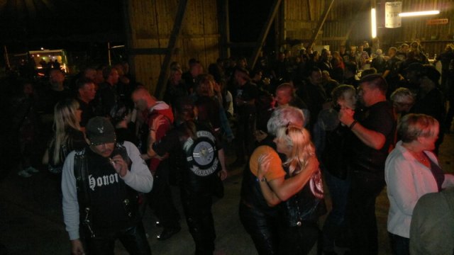 2012-08-04 Sommertreffen  Party 2 - 050820122882