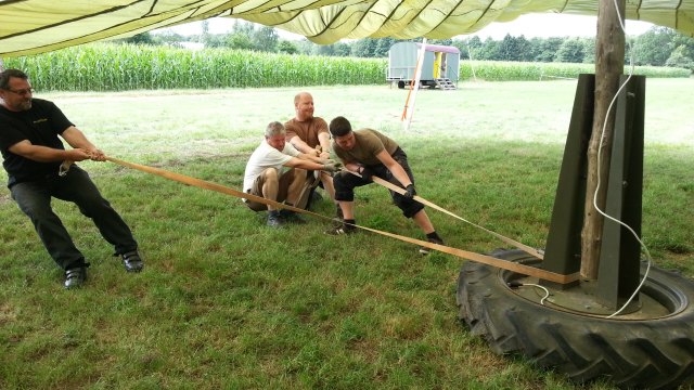 2013-07-30 Sommertreffen 2013 Party - 01 20130731 160116