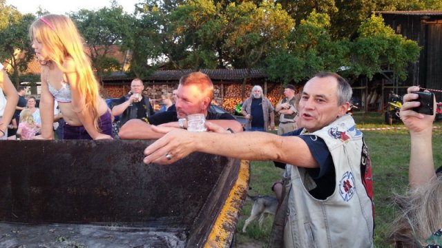 2013-08-03 Sommertreffen 2013 Party - 02 20130801 203841