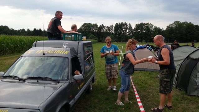 2013-08-03 Sommertreffen 2013 Party - 04 20130803 191615