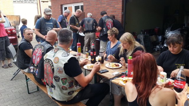 2013-08-03 Sommertreffen 2013 Party - 06 20130804 163136