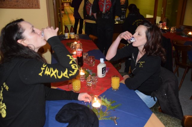 2014-12-29 Weihnachtsfeier Kegeln - DSC 8205