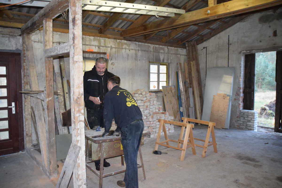 Vorschaubild für 2015-01-17 Arbeitseinsatz Clubhaus