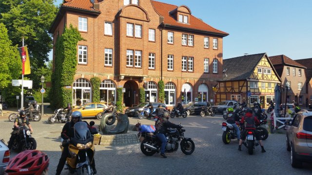 2015-06-06 Die starken Vier - Ausfahrt - 20150606 180156