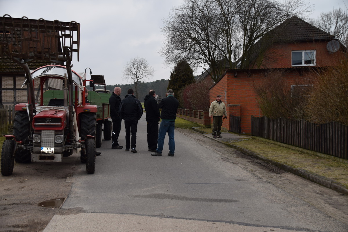 Vorschaubild für 2016-03-06 Brennholz