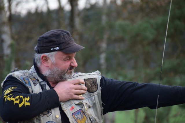 2016-04-08 Grillen am Clubhaus - DSC 3403