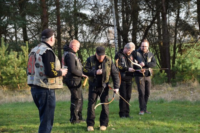 2016-04-08 Grillen am Clubhaus - DSC 3405