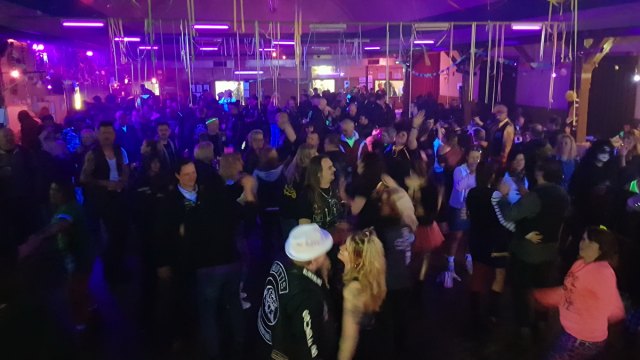 2018-02-04 MC Rottis 80iger Party - 20180203 231151
