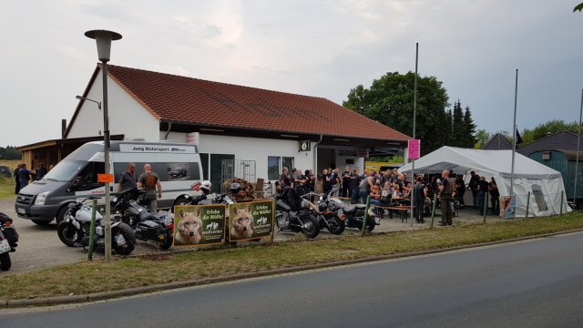 2018-07-22 Sommerparty Iunctim Germanitas MC - 20180721 193310