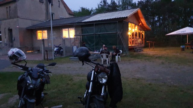 2021-06-05 MCE Open Clubhouse mit Supportern - 20210605 221550
