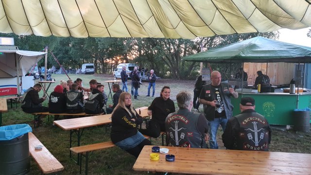 2021-07-31 MCE Sommertreffen Clubhaus - 20210731 205304