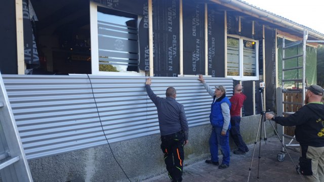2021-10-09 MCE AE Wandverkleidung aussen - WhatsApp Image 2021 10 09 at 14.49.42