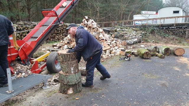 2021-12-27 MCE Brennholz - 20211228 113109