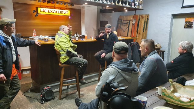 2021-12-27 MCE Brennholz - 20211228 171707