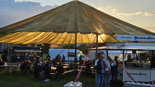 2023-08-05 MCE Sommertreffen 2023 - 20230804 203042
