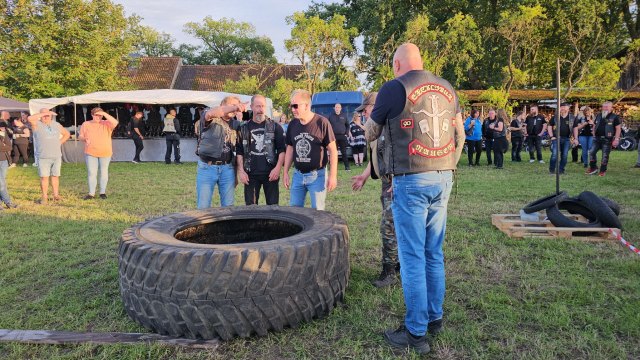 2023-08-05 MCE Sommertreffen 2023 - 20230805 195801