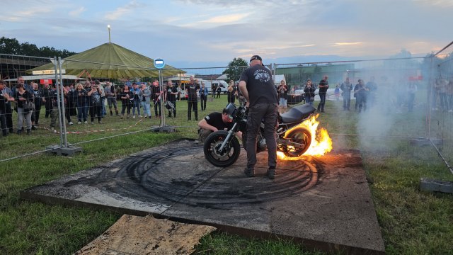 2023-08-05 MCE Sommertreffen 2023 - 20230805 204013