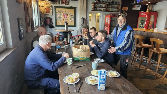 2024-04-13 Arbeitseinsatz Clubhaus Giebel - 20240413 075815