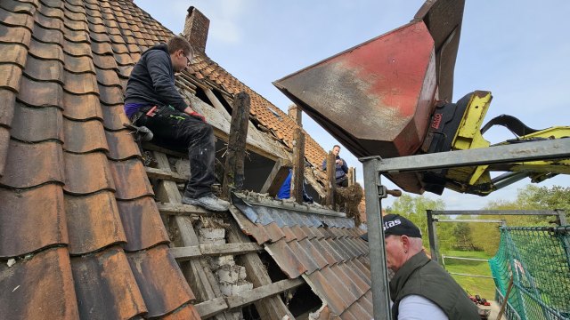 2024-04-13 Arbeitseinsatz Clubhaus Giebel - 20240413 094141
