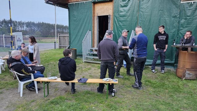 2024-04-13 Arbeitseinsatz Clubhaus Giebel - 20240413 200501